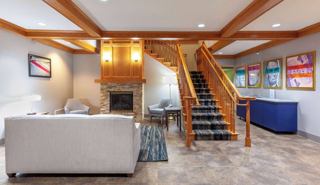 AmericInn by Wyndham Iron Mountain