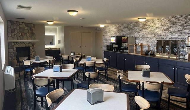 AmericInn by Wyndham Viroqua