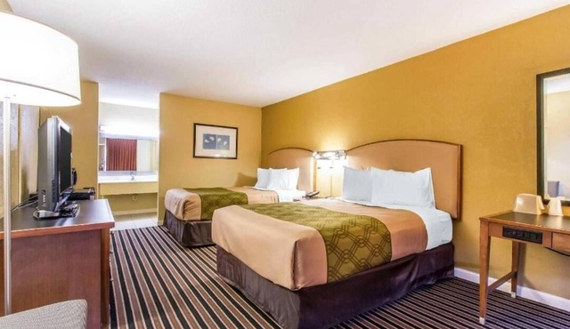 AmeriVu Inn & Suites - Gilbertsville