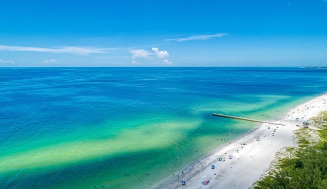 AMI Lighthouse Cottage-one Minute Walk To The Beach-keyless Locks