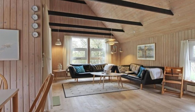 "Amillia" - 1.6km from the sea by Interhome