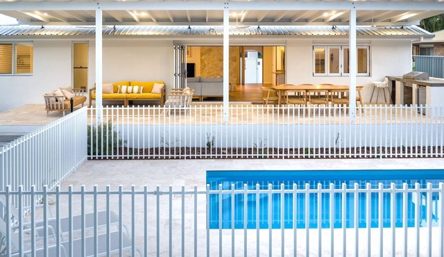 Amira Beach House - luxurious air conditioned property, pool, next to beach, pet friendly, wifi