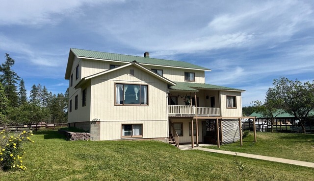 Amish Built Home in West Kootenai, MT - Near Lake Koocanusa, Rexford & Eureka
