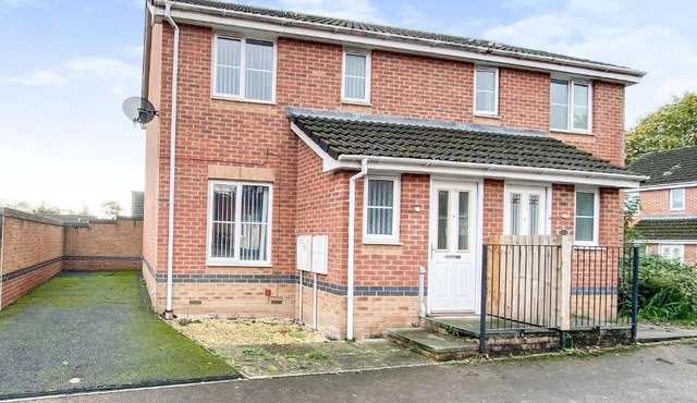 Ammaculate 3 Bedroom property near Caltic Manor