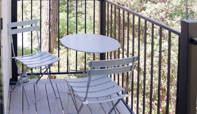 Among the Pines, 1st Apple Hill exit, Tahoe Close