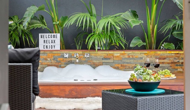 AMORE · AMORE | A Tranquil Retreat with Couples Spa