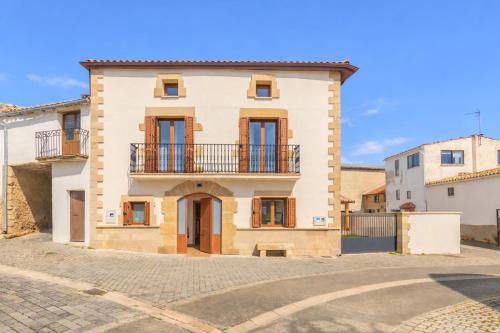 Amplia casa rural con barbacoa y jardín en Navarra