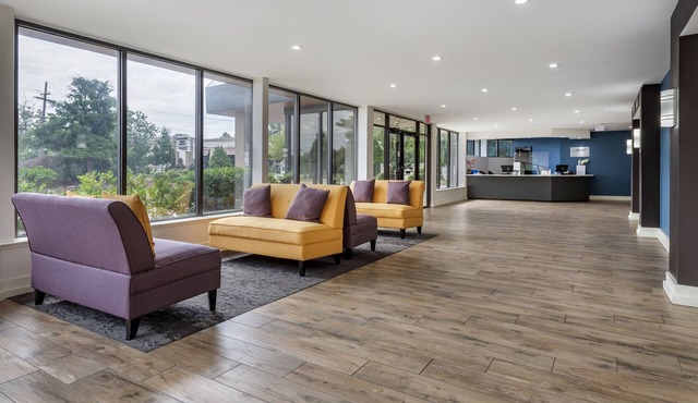 Amwell Suites Somerset Bridgewater