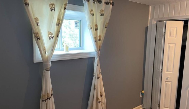 An Adorable guest house like an apartment with a private entrance.