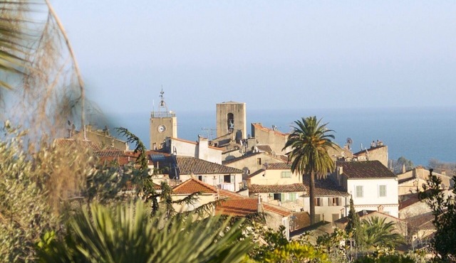 An amazing and lovely apartment located on the old and peaceful village!