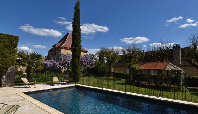 An amazing property belonging to the family of Stanley Kubrick IN Domme