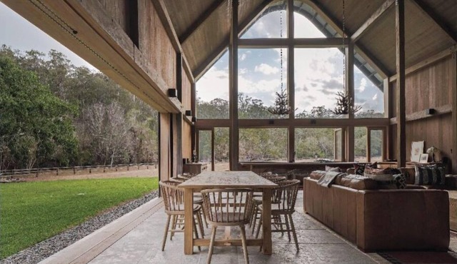An American Barn meets an Australian shed.