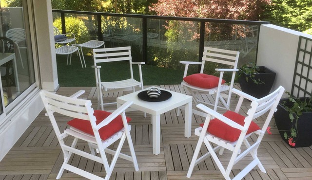 An apartment to love!