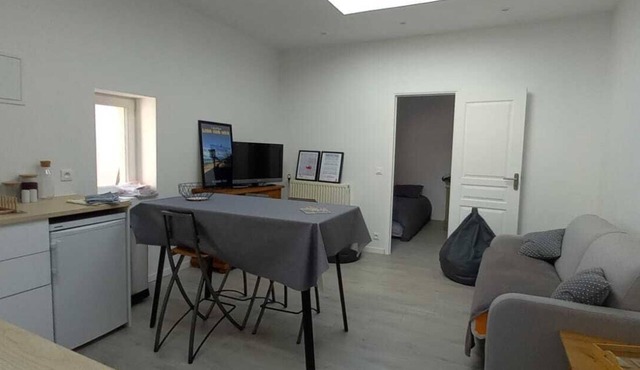 An apartment with your feet in the sand