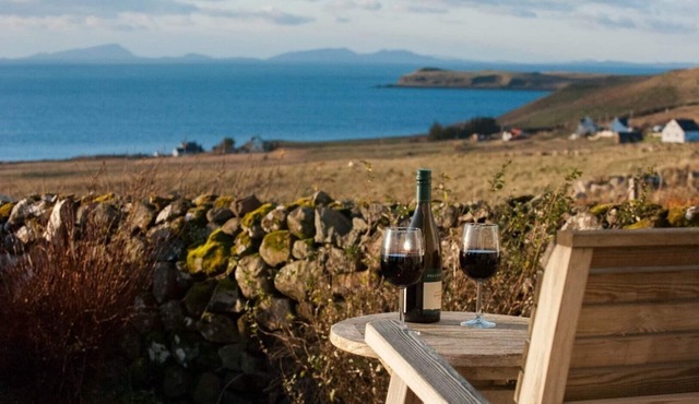 An Cala Beag Self Catering apartment on The Waternish Peninsula