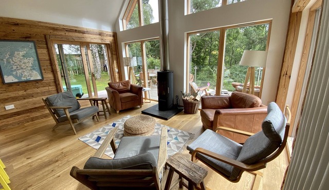 An Cala, (the Haven) Cairngorm National Park, Nethy Bridge, hot tub