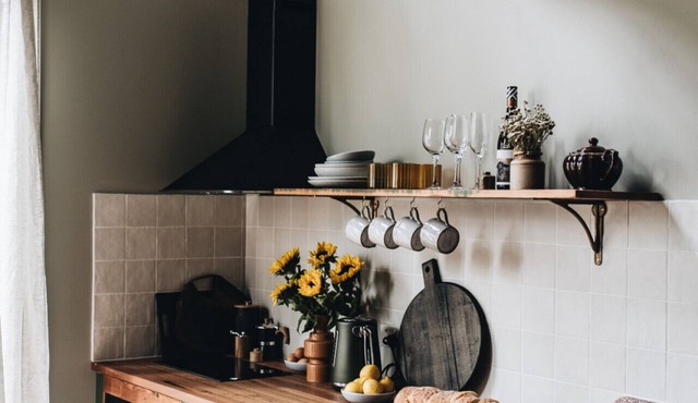 An enchanting 1-bedroom boutique holiday rental in the heart of Milton