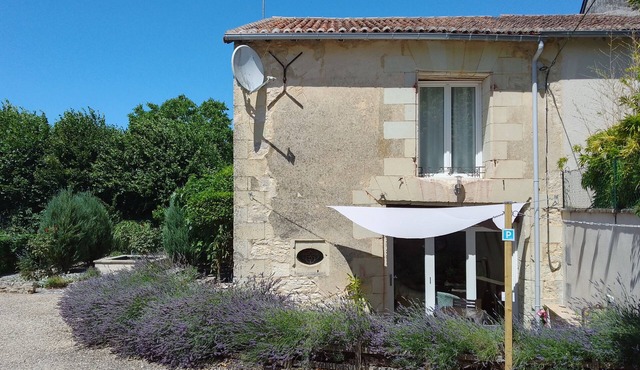 An enchanting gite for two close to Chinon, Saumur, Fontevraud Abbey