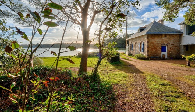 An exceptional address for 4 on Queffen Island