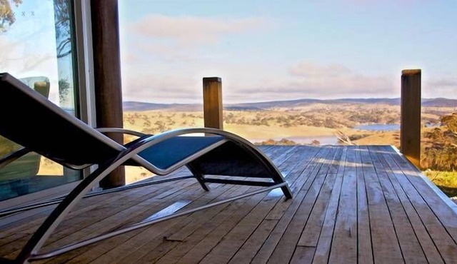 “an experience in time and space...” highVIEW jetty BATHURST