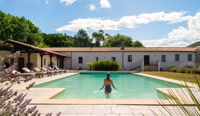 An extraordinary property in the country in South West France