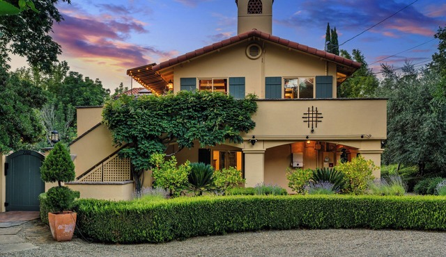 An Italian Villa in the heart of Napa Valley!