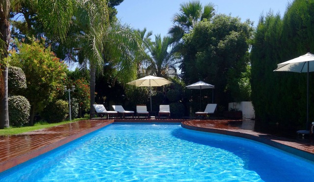 An oasis of calm in easy reach of the city and the beach