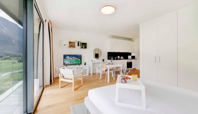 An oasis of peace in nature (Andromeda 12 Residenza Ticino)