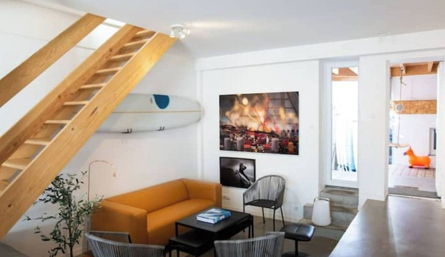 An oceanfront dream, surfboards included!