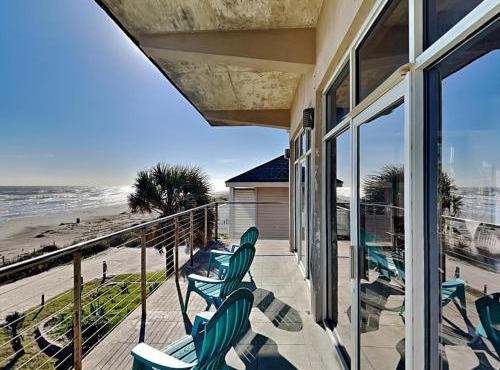 An Oceanfront Experience