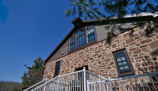 An old mill from the 1800`s has been renovated into a Mill House with three Suites - two with private entrances