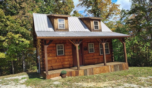 An Outdoor Luxury Cabin Adventure "The Hampton"Amish-Built Log Cabin