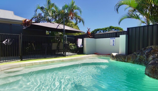 Anaheim Park Oasis Gold Coast - Theme Park Central