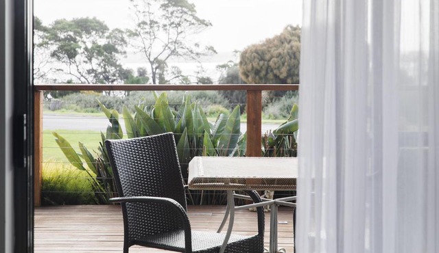 Ananda 2 -Room with a Sea View