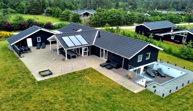 "Ancel" - 1.7km from the sea by Interhome