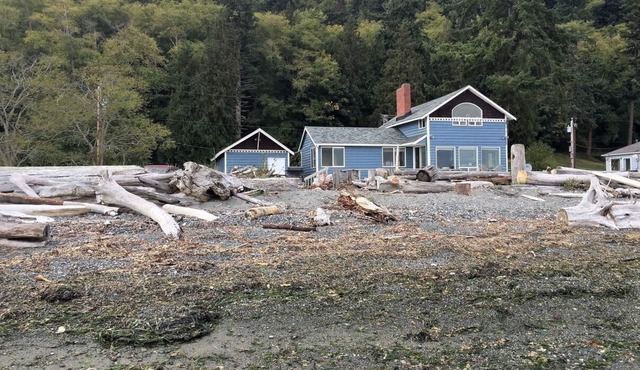 Anchor Away, Whidbey Island Beachfront Getaway