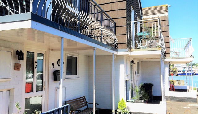 Anchor Cottage - a house that sleeps 4 guests in 2 bedrooms