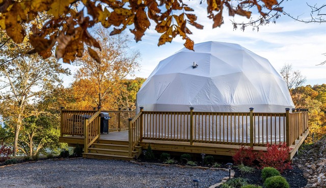 Anchor Dome: Lakefront Luxury Dome | Hot Tub + Your Own Dock