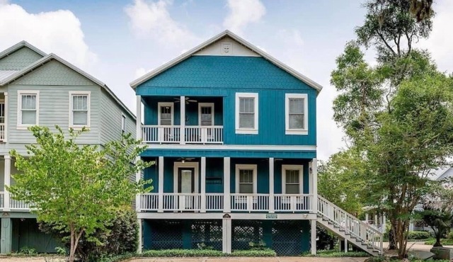 Anchor Hill- 4 bedrooms, WiFi & pool table in the Stein. Landing Resort