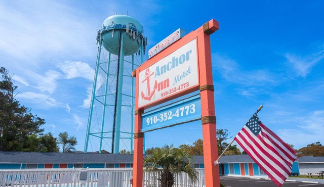 Anchor Inn by Oak Island Accommodations