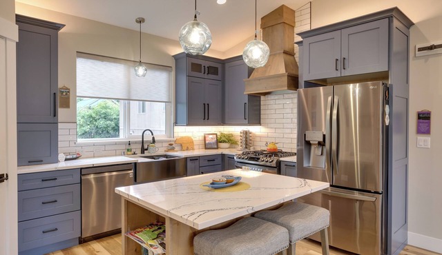 Anchorage Apartment w/a View ~ 3 Mi to Airport