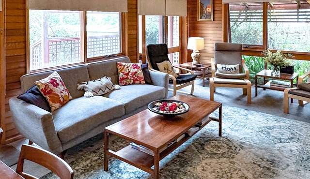 Anchorage Cottage @ Ventnor: (pet friendly) + WiFi and now with linen included!