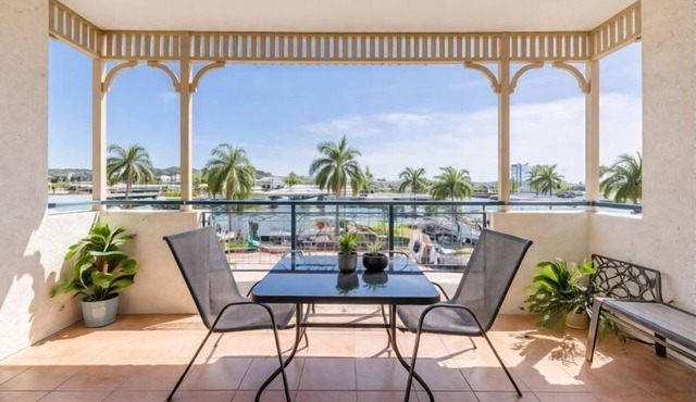 Anchorage Escape | 1BR Near Marina & CBD, South Townsville