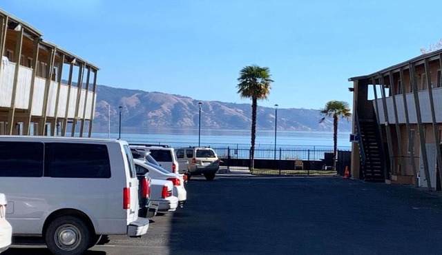 Anchorage Inn Lakeport