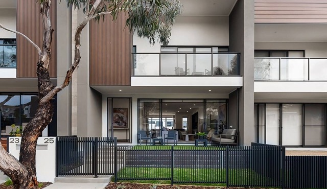 Anchorage Villa | Chic, Pet Friendly by Marina