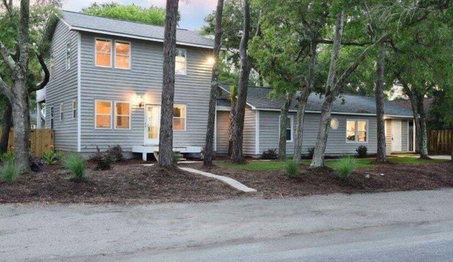 Anchors All Around: Experience Oak Island in this spacious 7-bedroom home with private pool!