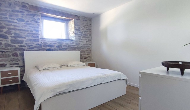 Ancienne Bergerie Rénovée , Proche des Lacs, Sentiers Pédestres