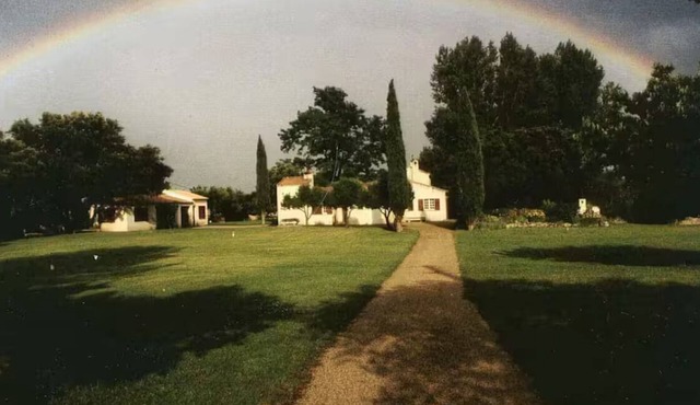 Ancienne Carrière: Atypical and unusual property
