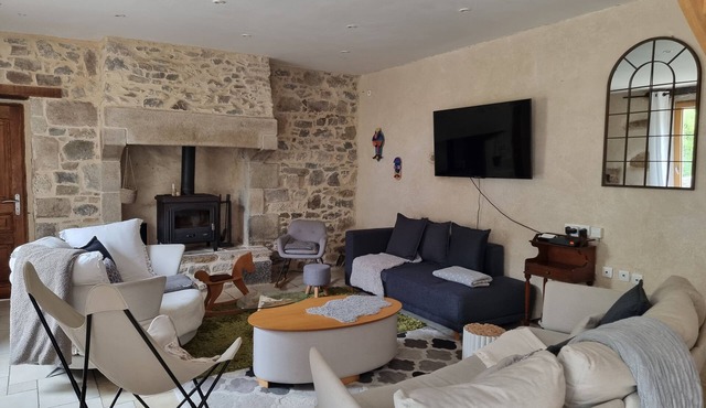 Ancienne Ferme Bretonne Rénovée - La Campagne à la mer