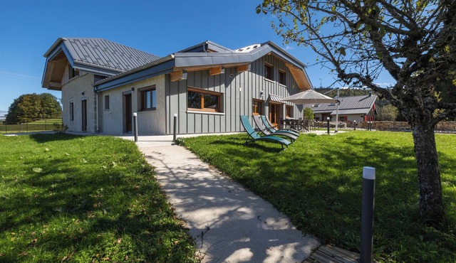 Ancienne Ferme Rénovée Avec Goût Dans un Hameau Reposant